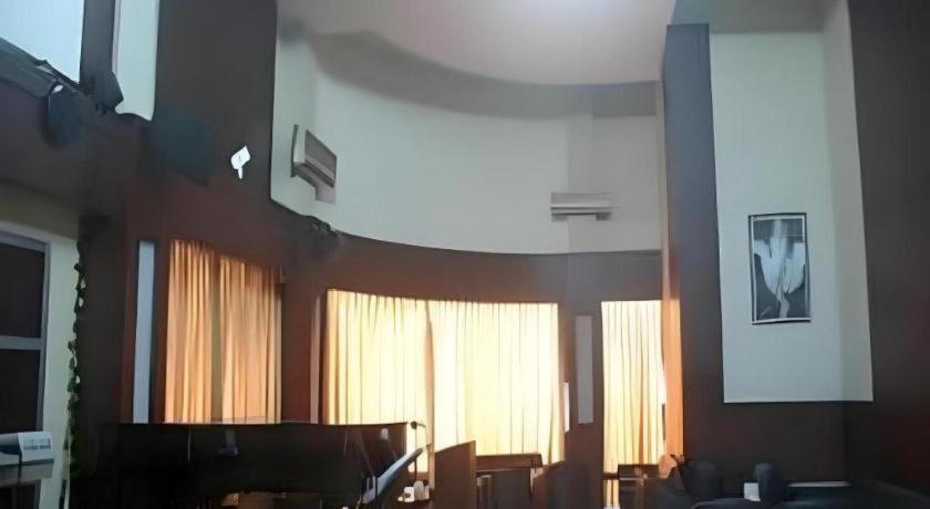 Hotel Banjarmasin International 外观 照片