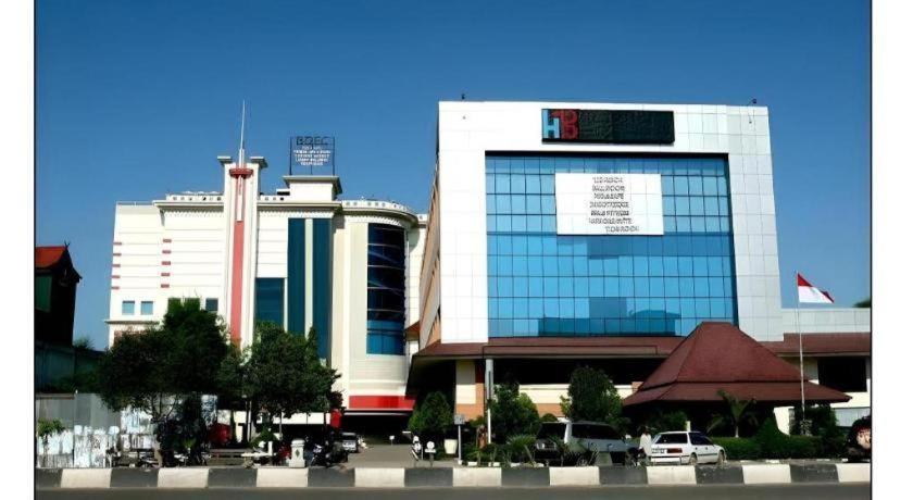 Hotel Banjarmasin International 外观 照片